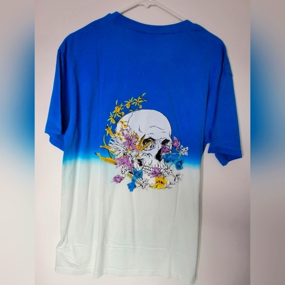 NWT Elevenpairs Aubrey Tee Skull Medium Blue White - Picture 2 of 6
